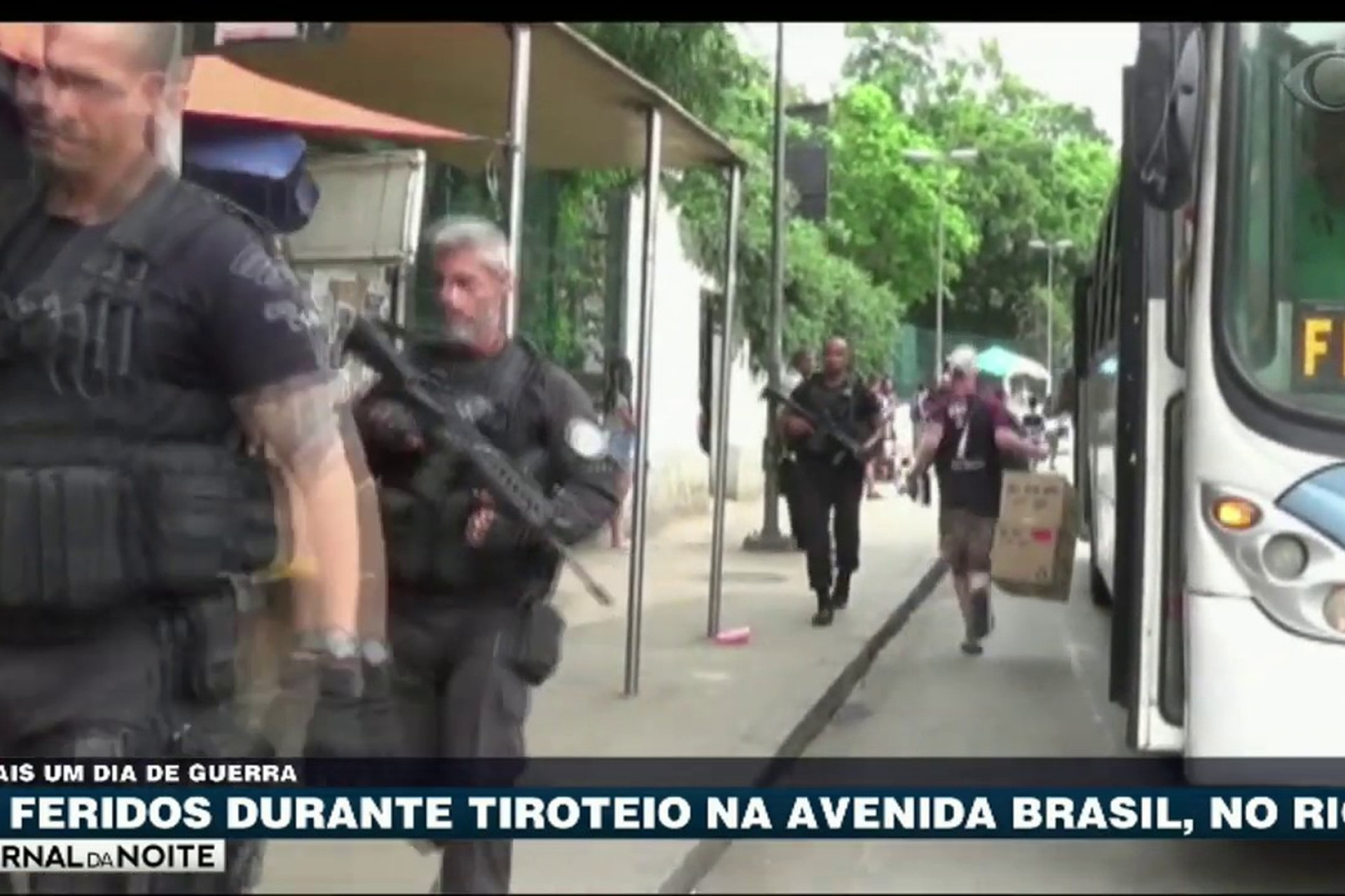 Perseguição e tiroteio na Avenida Brasil (RJ) – 28-29/07/2026