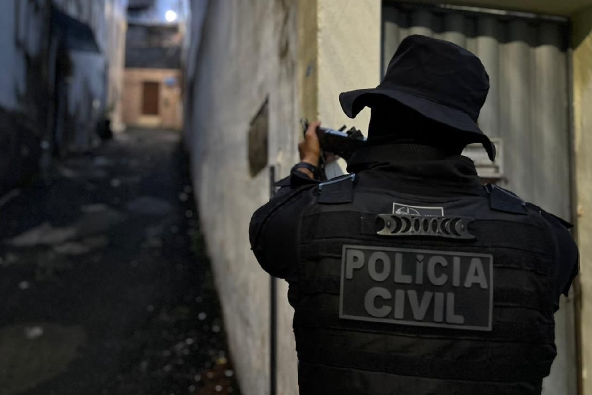 Operação no Nordeste de Amaralina (Salvador / Bahia)